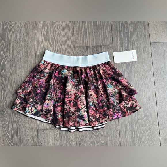 Lululemon Court Rival High-Rise Skirt *Long in Stencil Blossom Red Multi Size 8